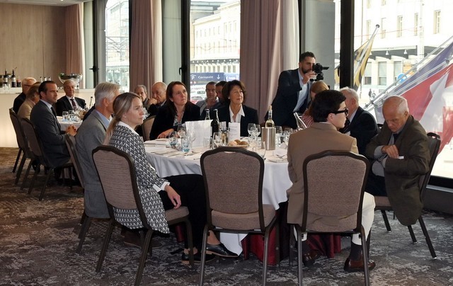 PHOTO-2025-10-05-15-09-35c