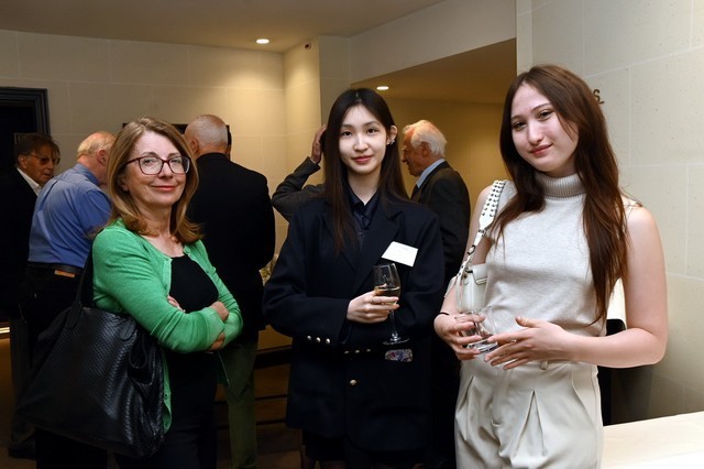 PHOTO-2025-04-12-09-54-19b